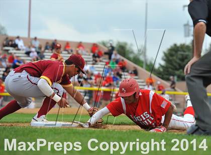 Thumbnail 1 in Rocky Mountain vs. Regis Jesuit (CHSAA 5A State Final) photogallery.
