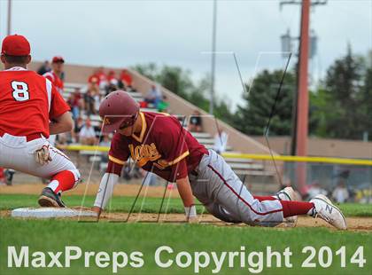 Thumbnail 3 in Rocky Mountain vs. Regis Jesuit (CHSAA 5A State Final) photogallery.