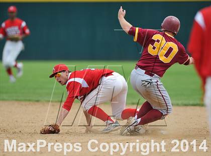 Thumbnail 2 in Rocky Mountain vs. Regis Jesuit (CHSAA 5A State Final) photogallery.