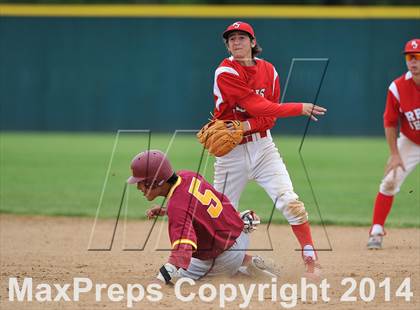 Thumbnail 3 in Rocky Mountain vs. Regis Jesuit (CHSAA 5A State Final) photogallery.