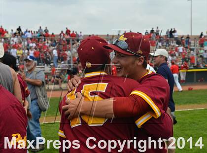 Thumbnail 3 in Rocky Mountain vs. Regis Jesuit (CHSAA 5A State Final) photogallery.