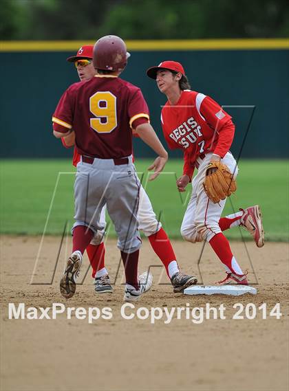 Thumbnail 3 in Rocky Mountain vs. Regis Jesuit (CHSAA 5A State Final) photogallery.