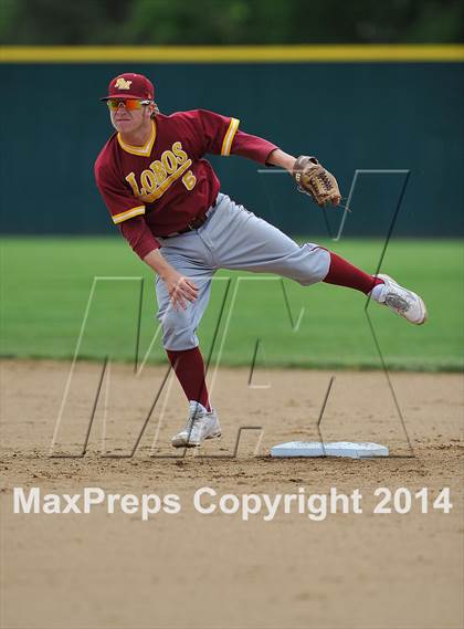 Thumbnail 1 in Rocky Mountain vs. Regis Jesuit (CHSAA 5A State Final) photogallery.