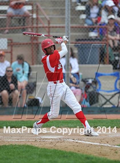 Thumbnail 1 in Rocky Mountain vs. Regis Jesuit (CHSAA 5A State Final) photogallery.
