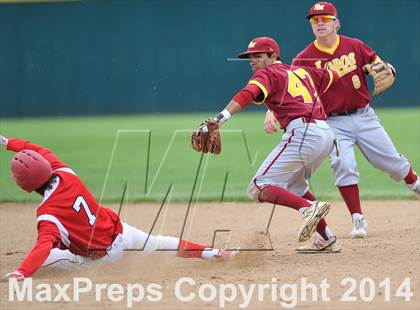 Thumbnail 1 in Rocky Mountain vs. Regis Jesuit (CHSAA 5A State Final) photogallery.