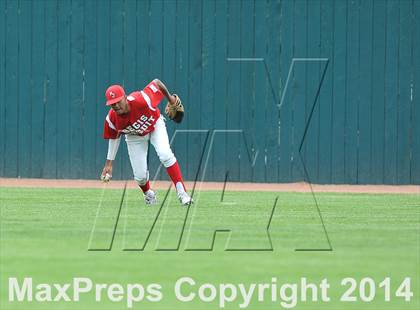 Thumbnail 1 in Rocky Mountain vs. Regis Jesuit (CHSAA 5A State Final) photogallery.