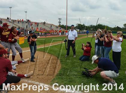 Thumbnail 2 in Rocky Mountain vs. Regis Jesuit (CHSAA 5A State Final) photogallery.