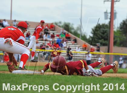 Thumbnail 3 in Rocky Mountain vs. Regis Jesuit (CHSAA 5A State Final) photogallery.