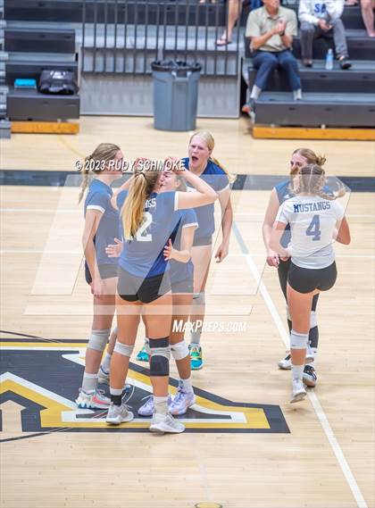 Thumbnail 3 in San Dieguito Academy @ Westview (CIF SDS Open Division 1st Round) photogallery.