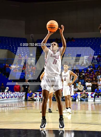 Thumbnail 2 in Earle vs. England (AAA 2A State Final) photogallery.