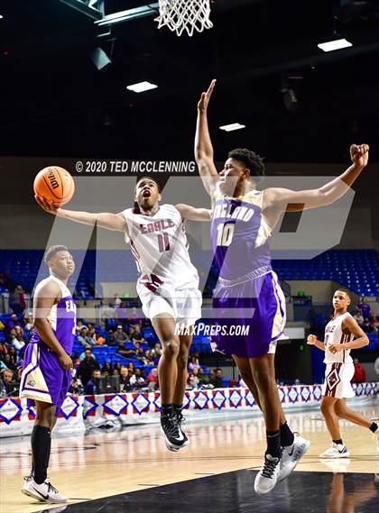 Thumbnail 1 in Earle vs. England (AAA 2A State Final) photogallery.