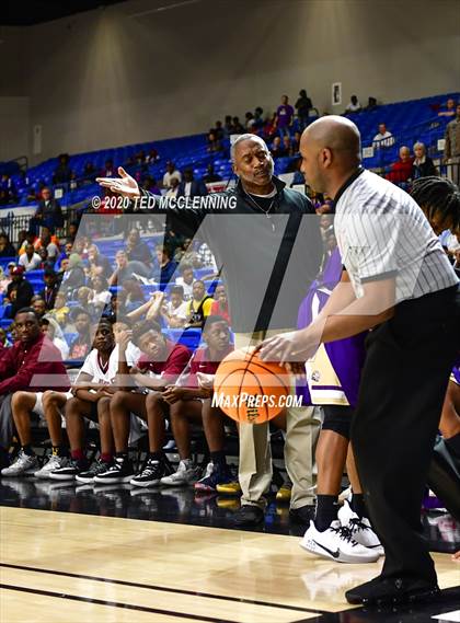 Thumbnail 1 in Earle vs. England (AAA 2A State Final) photogallery.