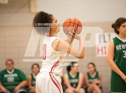 Thumbnail 2 in Newman @ McGehee photogallery.