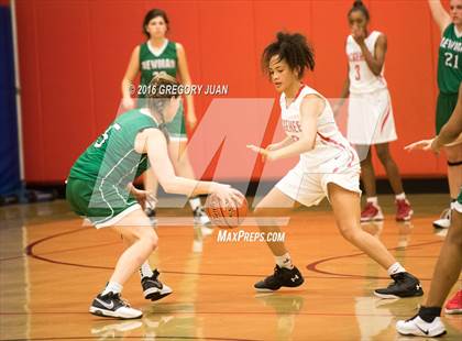Thumbnail 2 in Newman @ McGehee photogallery.
