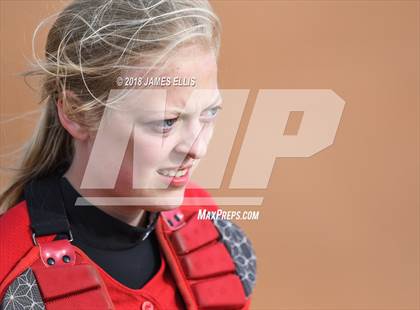 Thumbnail 2 in Lorena vs. Robinson photogallery.