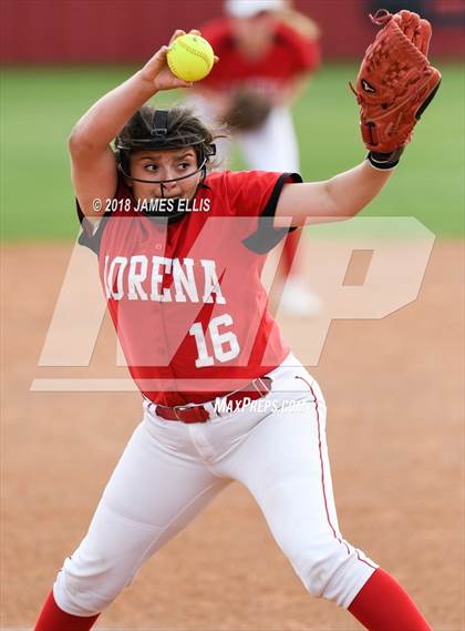 Thumbnail 1 in Lorena vs. Robinson photogallery.