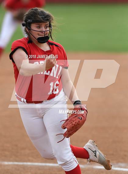 Thumbnail 2 in Lorena vs. Robinson photogallery.