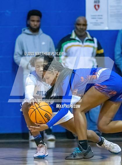 Thumbnail 3 in Whiteville vs. St. Pauls (NCHSAA 2A - Third Round) photogallery.