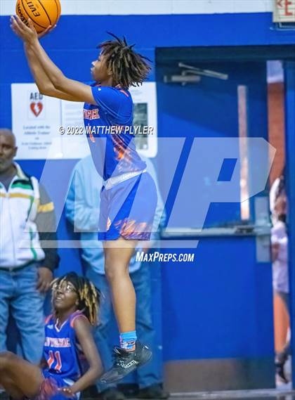 Thumbnail 1 in Whiteville vs. St. Pauls (NCHSAA 2A - Third Round) photogallery.