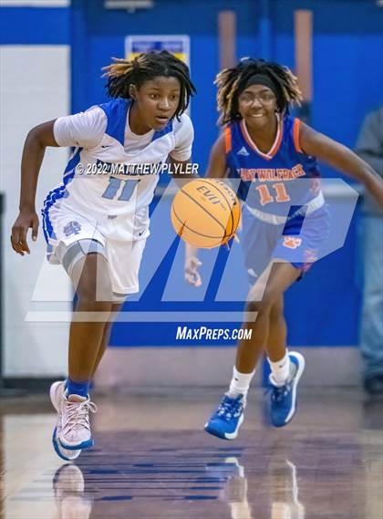 Thumbnail 3 in Whiteville vs. St. Pauls (NCHSAA 2A - Third Round) photogallery.