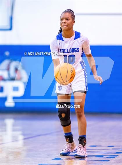 Thumbnail 2 in Whiteville vs. St. Pauls (NCHSAA 2A - Third Round) photogallery.