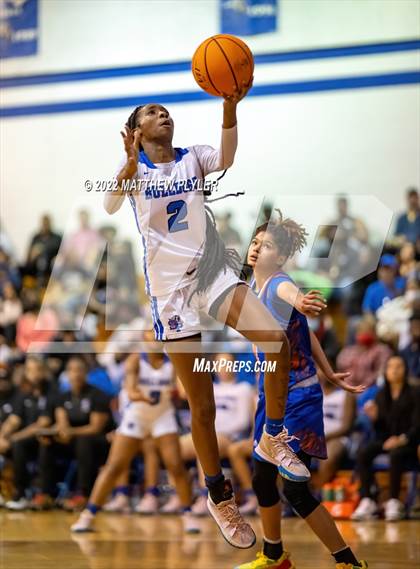 Thumbnail 3 in Whiteville vs. St. Pauls (NCHSAA 2A - Third Round) photogallery.