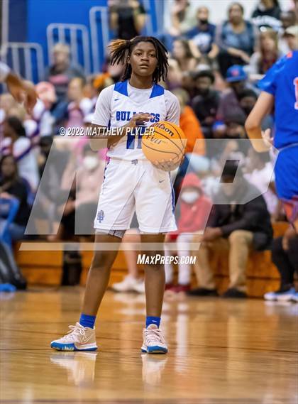 Thumbnail 1 in Whiteville vs. St. Pauls (NCHSAA 2A - Third Round) photogallery.