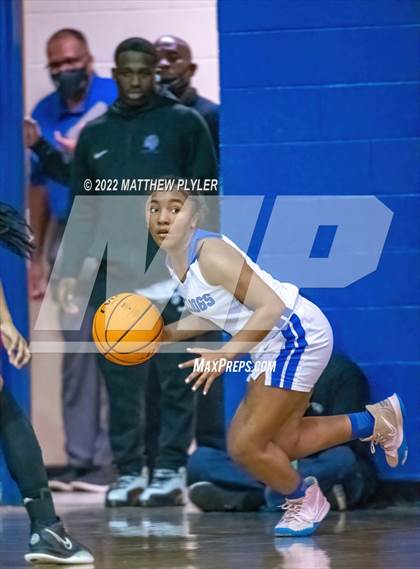 Thumbnail 3 in Whiteville vs. St. Pauls (NCHSAA 2A - Third Round) photogallery.