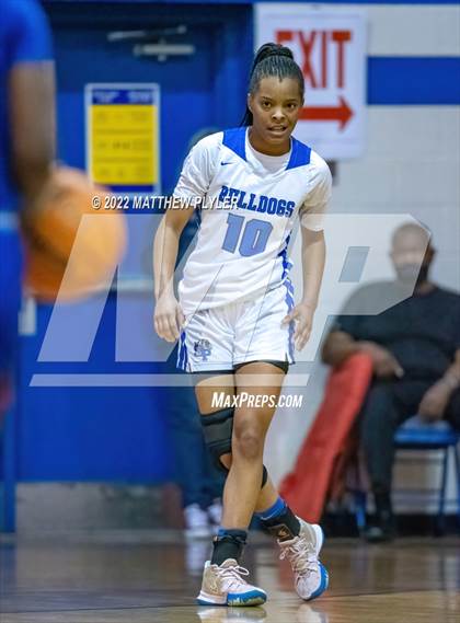 Thumbnail 2 in Whiteville vs. St. Pauls (NCHSAA 2A - Third Round) photogallery.
