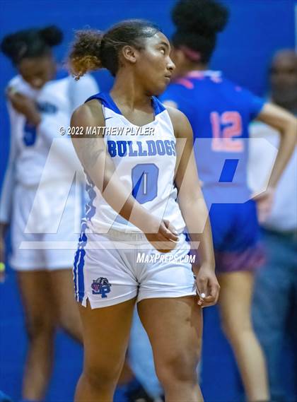 Thumbnail 2 in Whiteville vs. St. Pauls (NCHSAA 2A - Third Round) photogallery.