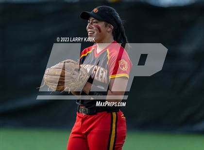Thumbnail 2 in Saint Francis vs. Willow Glen (CIF CCS Open Division Semifinal) photogallery.