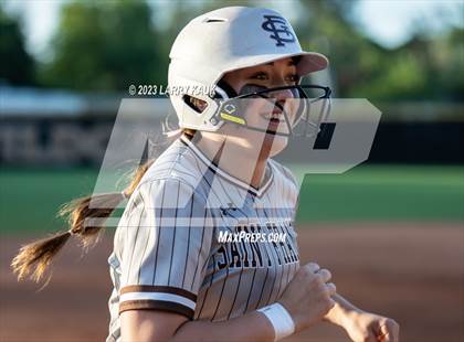 Thumbnail 3 in Saint Francis vs. Willow Glen (CIF CCS Open Division Semifinal) photogallery.