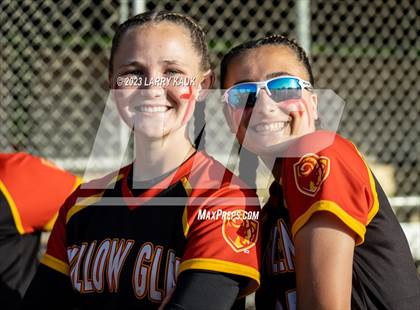 Thumbnail 1 in Saint Francis vs. Willow Glen (CIF CCS Open Division Semifinal) photogallery.