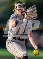 Photo from the gallery "Saint Francis vs. Willow Glen (CIF CCS Open Division Semifinal)"