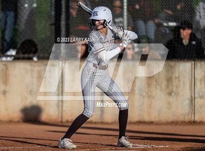 Thumbnail 3 in Saint Francis vs. Willow Glen (CIF CCS Open Division Semifinal) photogallery.