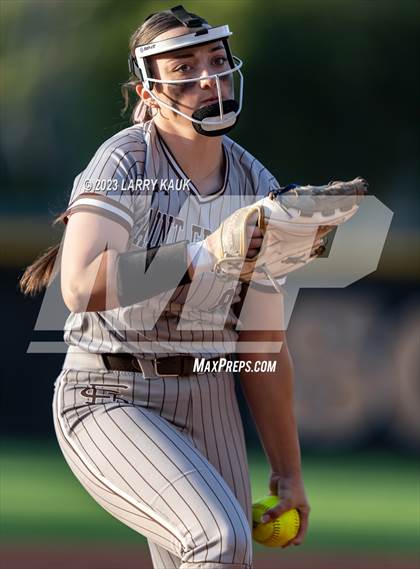 Thumbnail 3 in Saint Francis vs. Willow Glen (CIF CCS Open Division Semifinal) photogallery.