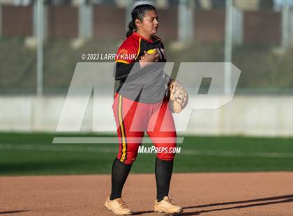 Thumbnail 1 in Saint Francis vs. Willow Glen (CIF CCS Open Division Semifinal) photogallery.