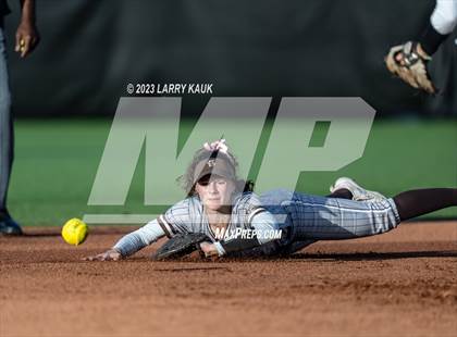 Thumbnail 1 in Saint Francis vs. Willow Glen (CIF CCS Open Division Semifinal) photogallery.