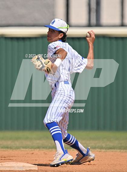Thumbnail 2 in Davenport vs Jay [John] photogallery.