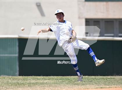 Thumbnail 3 in Davenport vs Jay [John] photogallery.