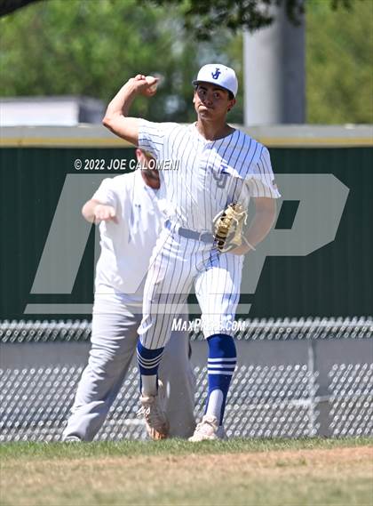 Thumbnail 3 in Davenport vs Jay [John] photogallery.
