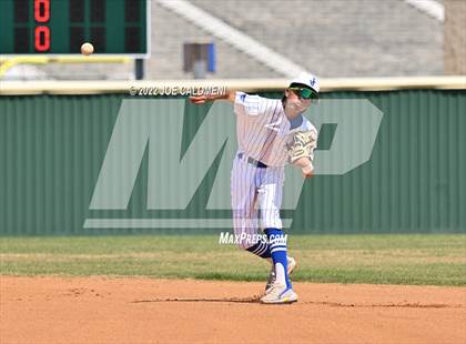 Thumbnail 3 in Davenport vs Jay [John] photogallery.