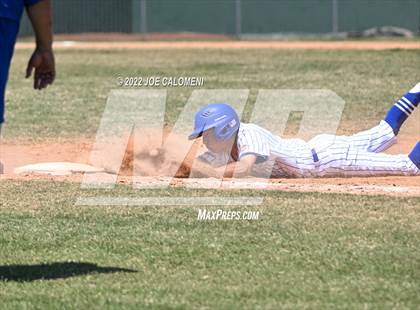 Thumbnail 1 in Davenport vs Jay [John] photogallery.