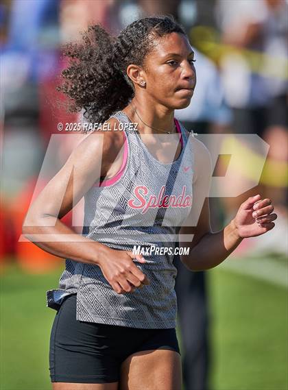 Thumbnail 1 in Spartan Relays (800M) photogallery.
