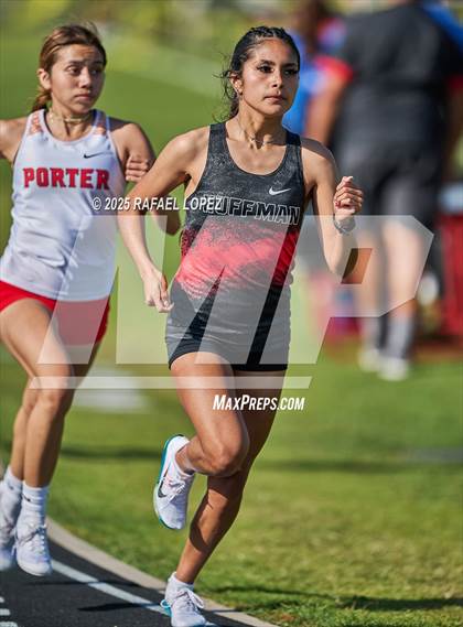 Thumbnail 2 in Spartan Relays (800M) photogallery.