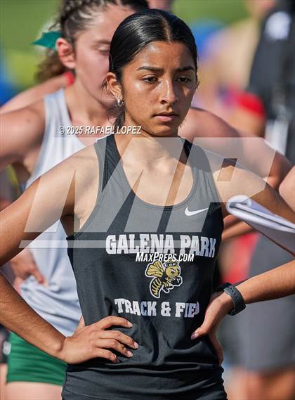 Thumbnail 2 in Spartan Relays (800M) photogallery.