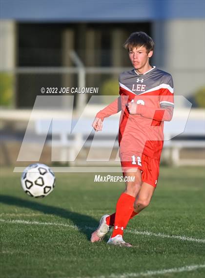 Thumbnail 2 in Lee vs SA Roosevelt photogallery.