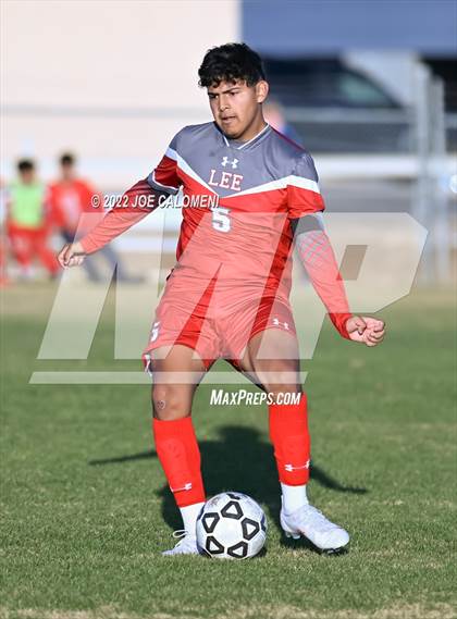 Thumbnail 3 in Lee vs SA Roosevelt photogallery.