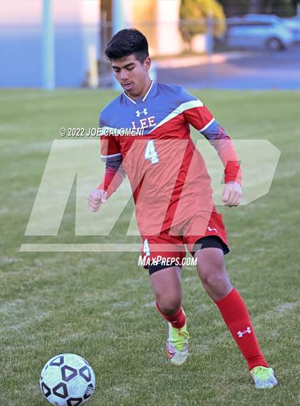 Thumbnail 3 in Lee vs SA Roosevelt photogallery.