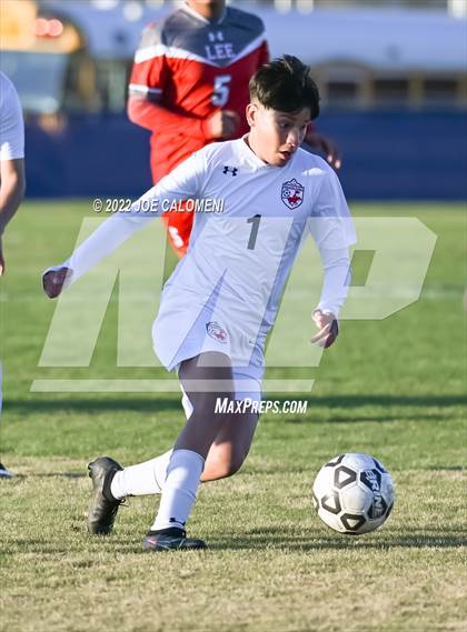 Thumbnail 1 in Lee vs SA Roosevelt photogallery.